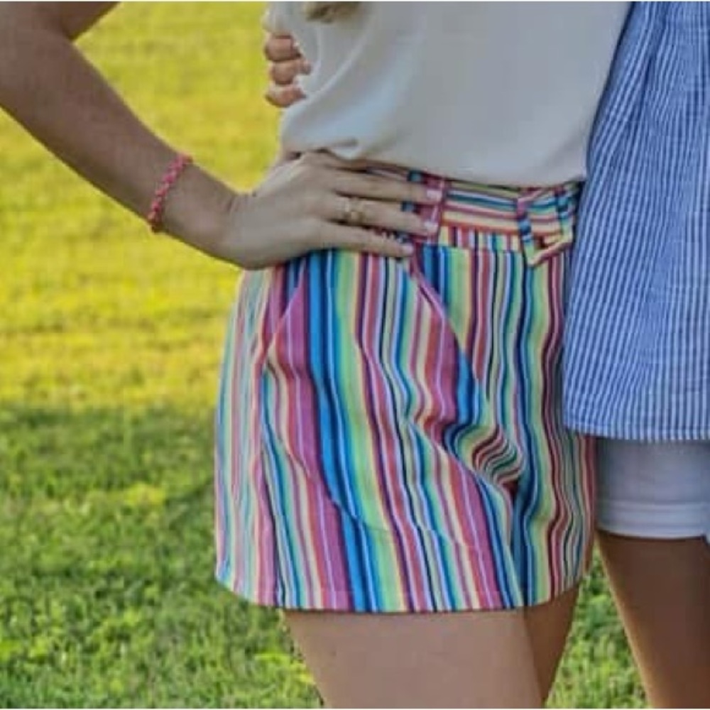 Colorful Shorts - Picture 4 of 4